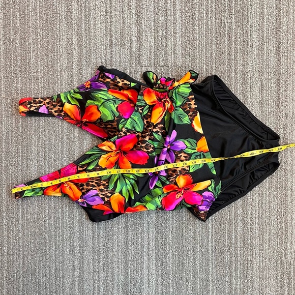 Longitude Swimsuit Sanctuary Side Tie Surplice One Piece Tropical 14 - Picture 6 of 8